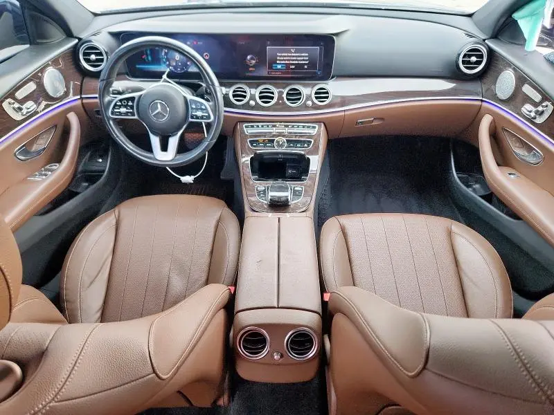 2019 MERCEDES-BENZ E 300  