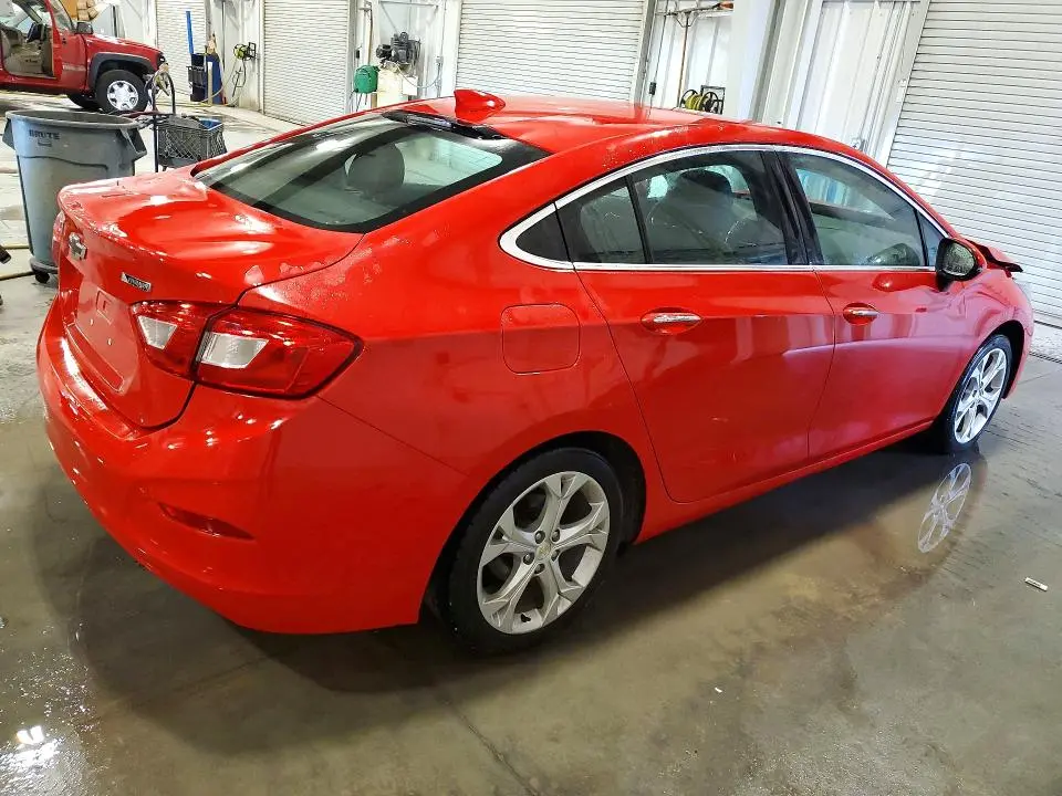 2018 CHEVROLET CRUZE PREMIER  