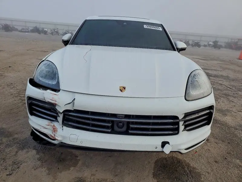 2019 PORSCHE CAYENNE S  