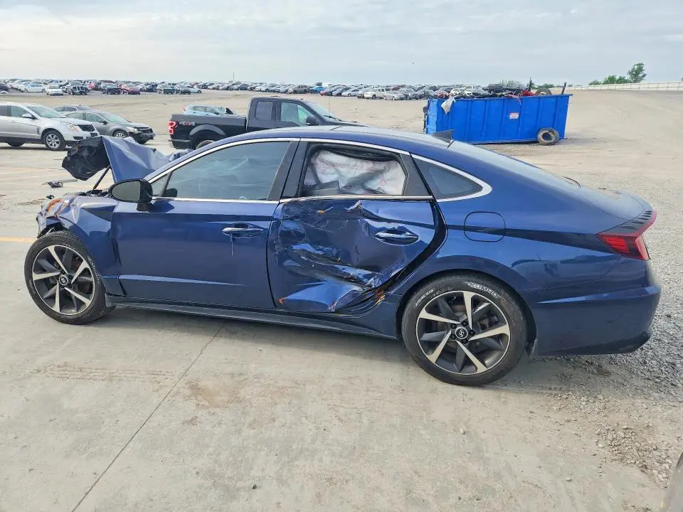 2021 HYUNDAI SONATA   