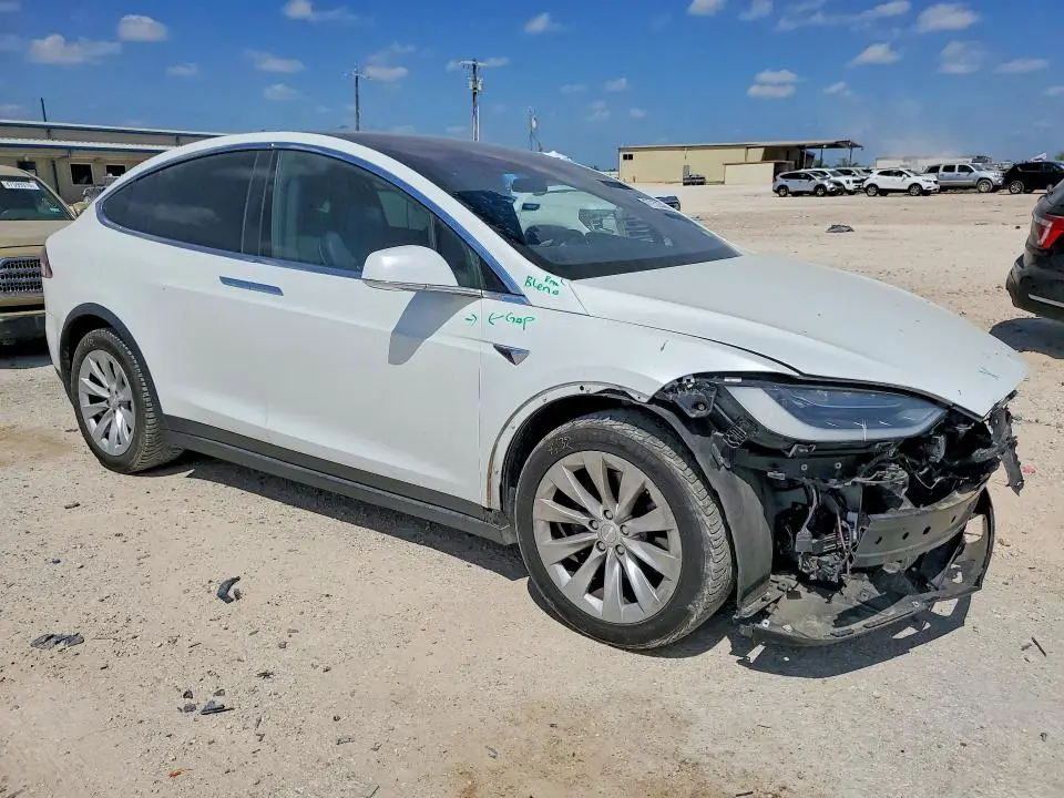2018 TESLA MODEL X   