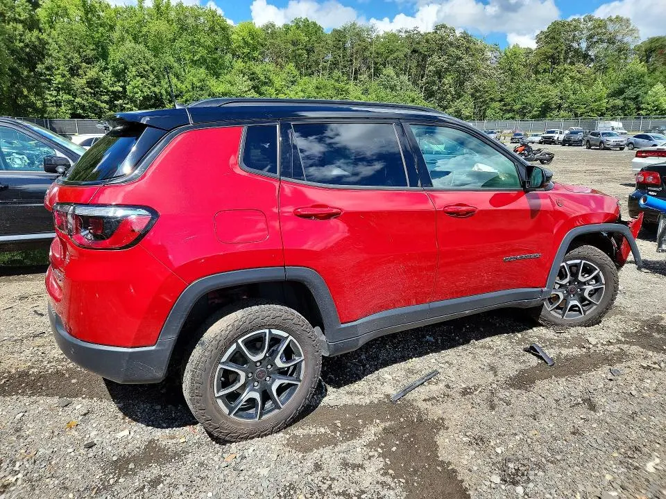 2025 JEEP COMPASS TRAILHAWK  