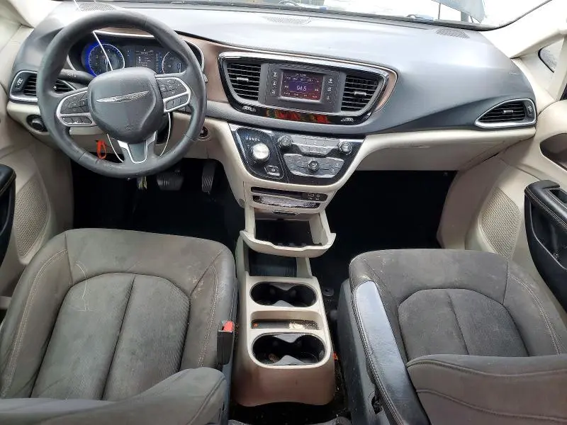 2017 CHRYSLER PACIFICA LX  