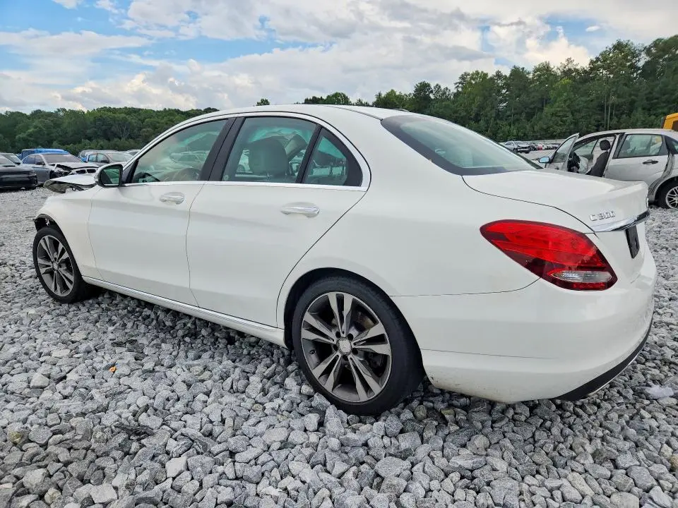 2016 MERCEDES-BENZ C 300  
