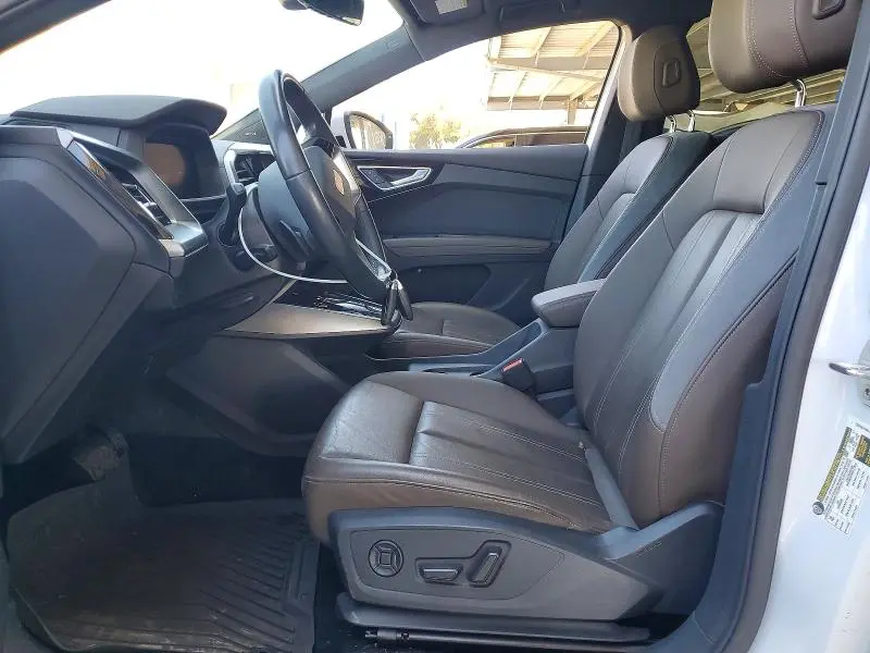 2023 AUDI Q4 E-TRON SPORTBACK PREMIUM PLUS  