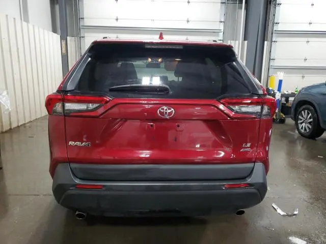 2020 TOYOTA RAV4 LE  