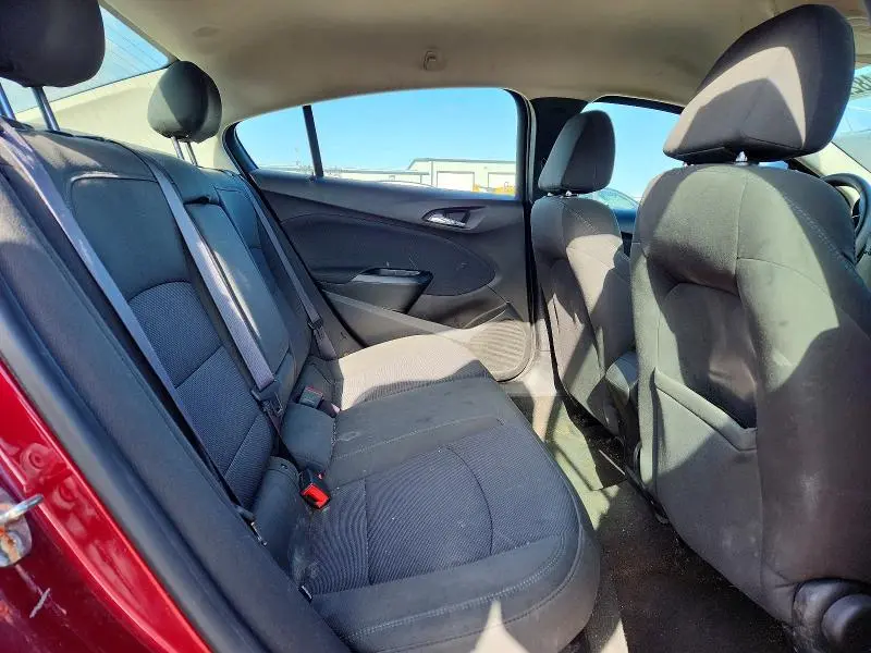 2017 CHEVROLET CRUZE LT  