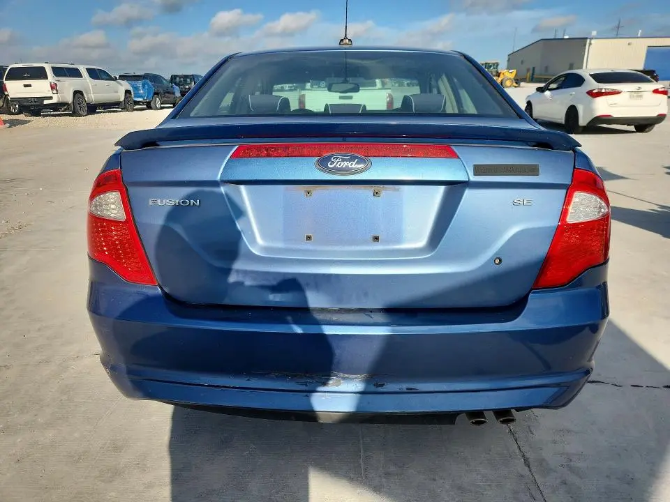 2010 FORD FUSION SE  