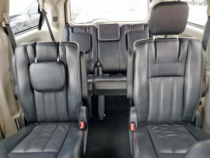2012 CHRYSLER TOWN & COUNTRY TOURING  