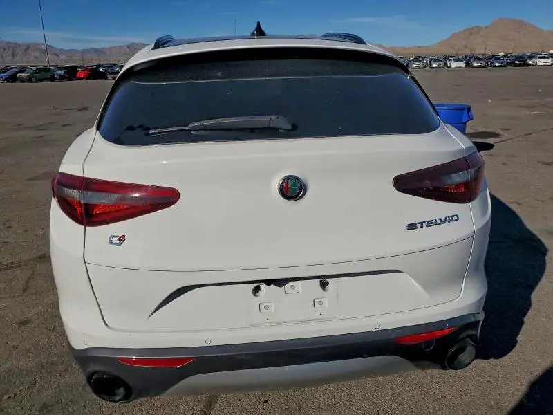 2022 ALFA ROMEO STELVIO TI  