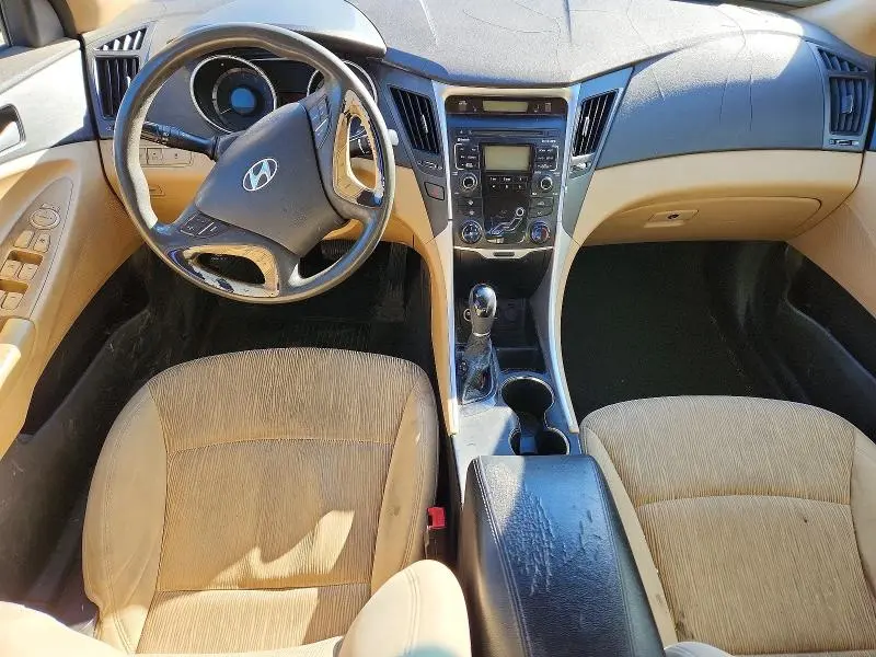 2011 HYUNDAI SONATA GLS  