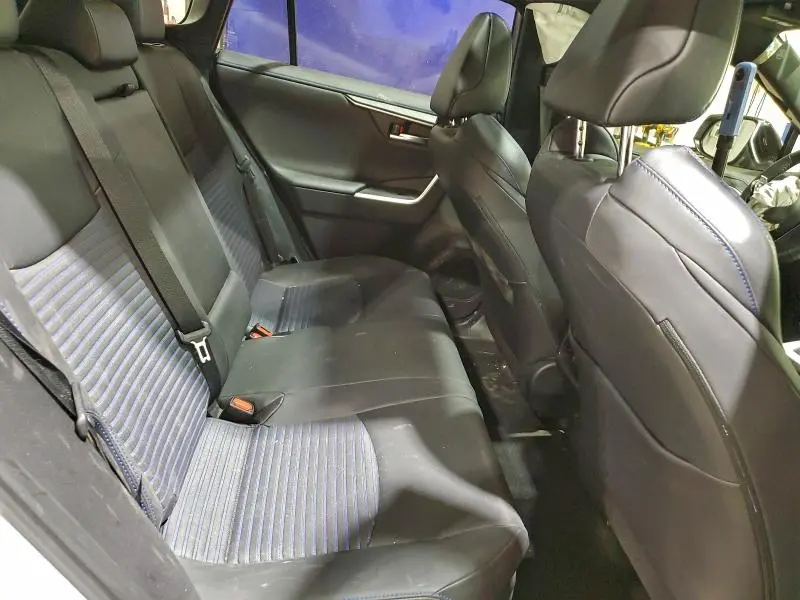 2024 TOYOTA RAV4 XSE  