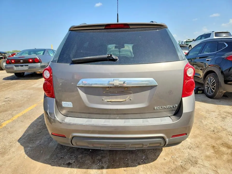 2010 CHEVROLET EQUINOX LT  