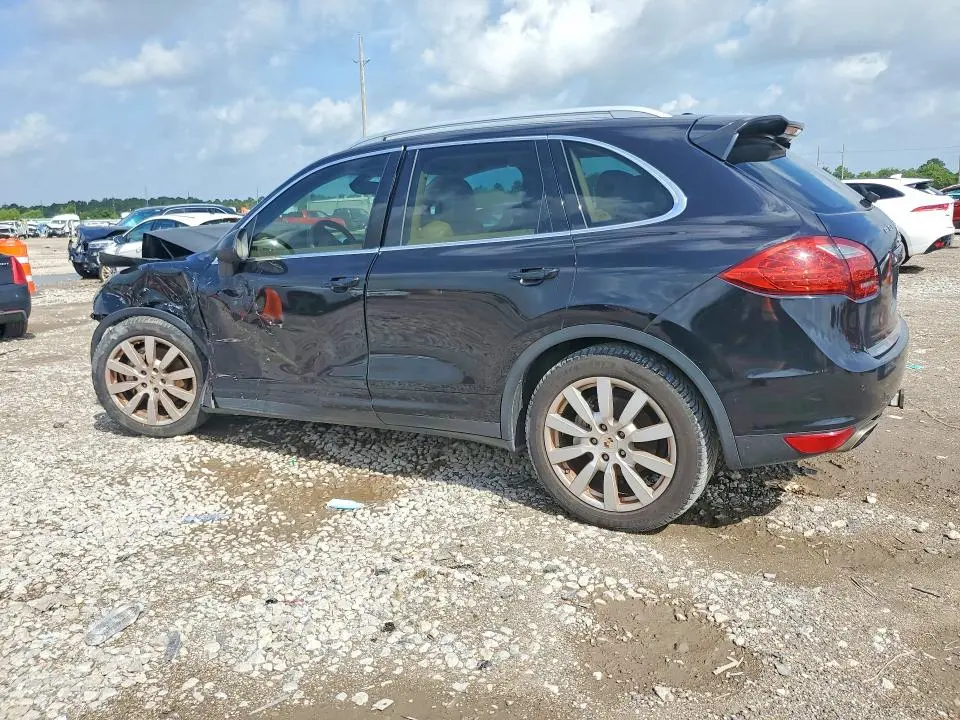 2011 PORSCHE CAYENNE S  