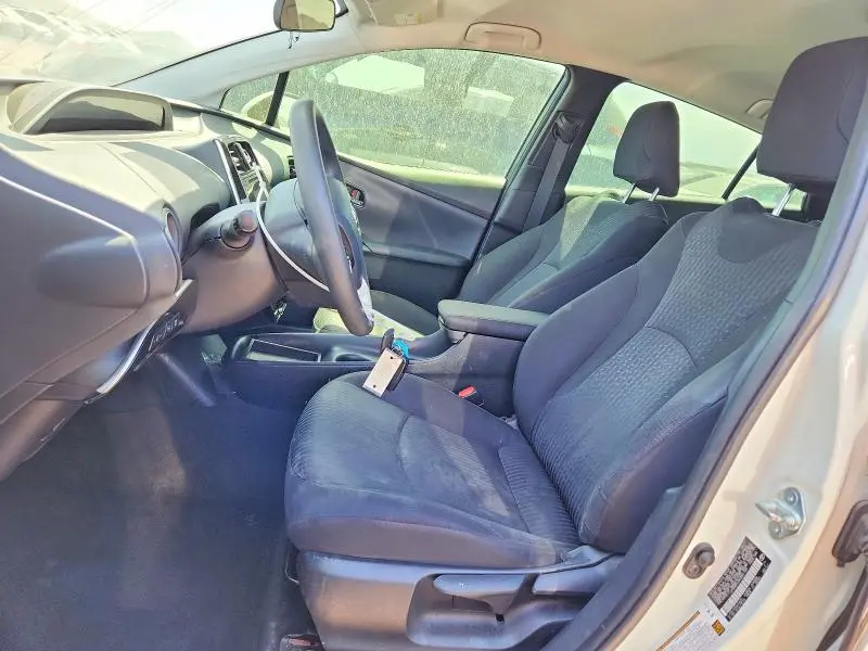 2017 TOYOTA PRUIS   