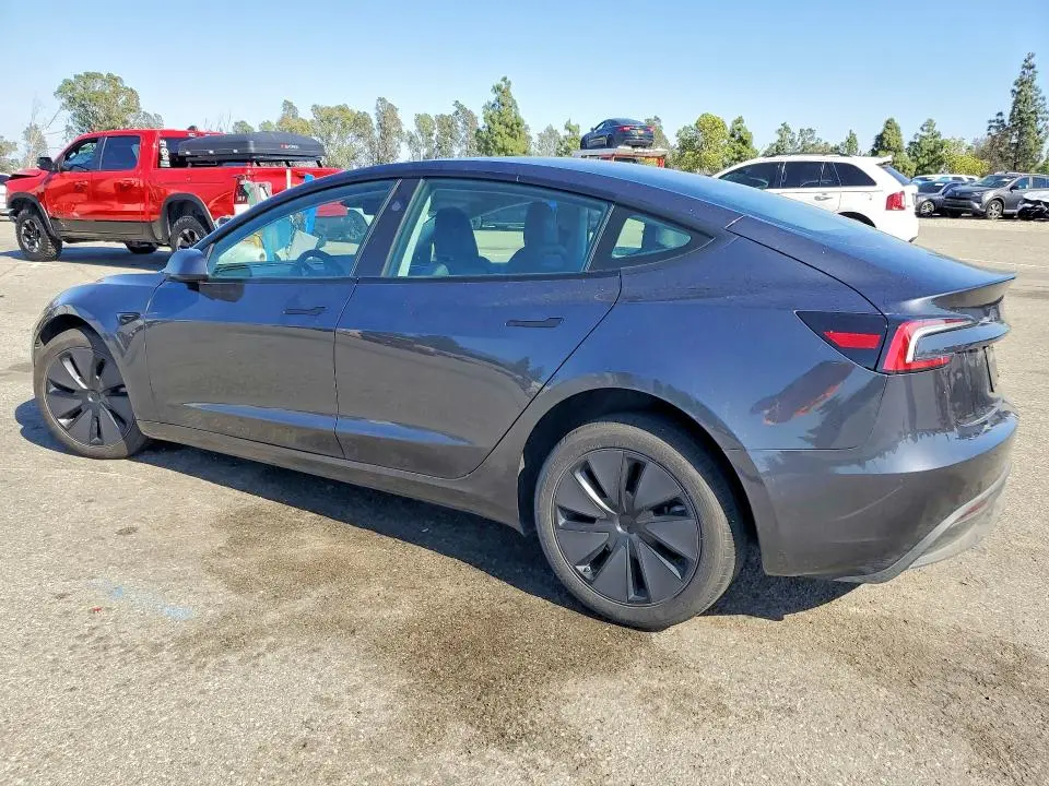 2025 TESLA MODEL 3   