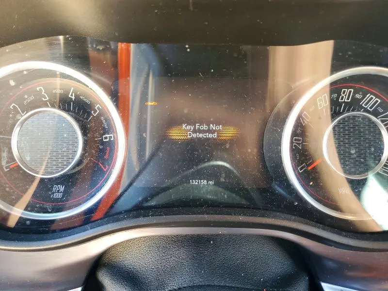 2015 DODGE CHALLENGER SXT  