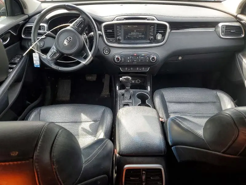 2017 KIA SORENTO EX V6  