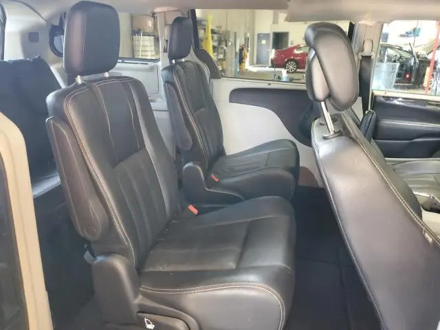 2016 CHRYSLER TOWN & COUNTRY TOURING L  