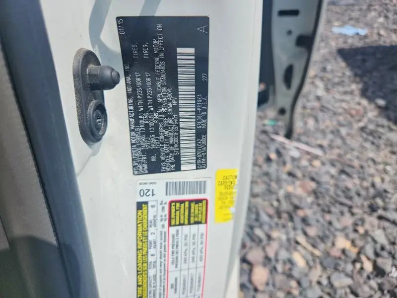 2015 TOYOTA SIENNA XLE PREMIUM 8-PASSENGER  
