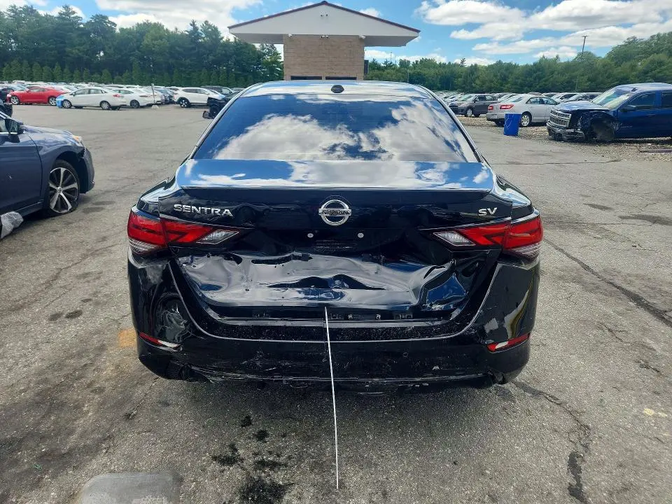2021 NISSAN SENTRA SV  