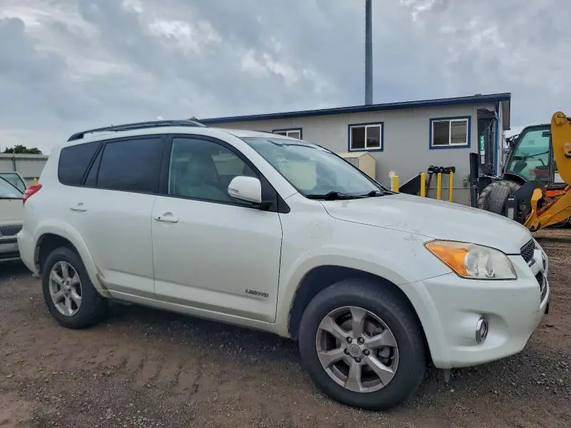 2011 TOYOTA RAV4 LIMITED  