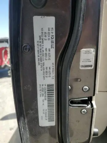 2015 CHRYSLER 300 LIMITED  