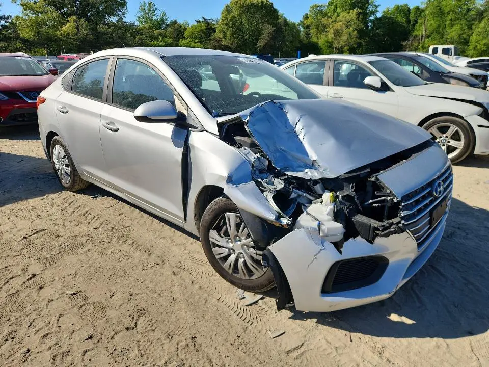 2019 HYUNDAI ACCENT SE  