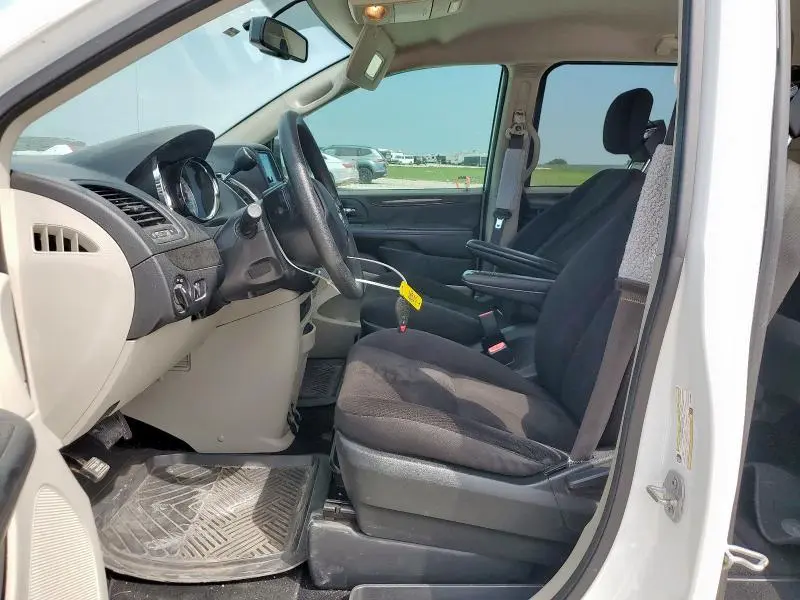 2018 DODGE GRAND CARAVAN SE  