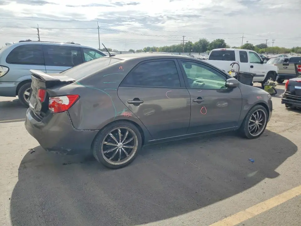 2010 KIA FORTE EX  