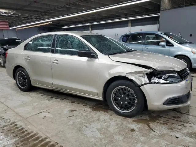 2013 VOLKSWAGEN JETTA BASE  