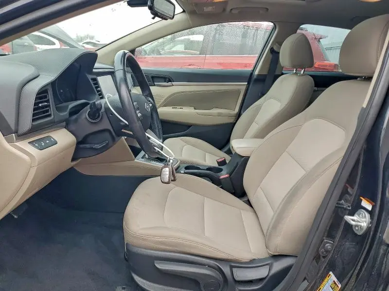 2020 HYUNDAI ELANTRA SEL  