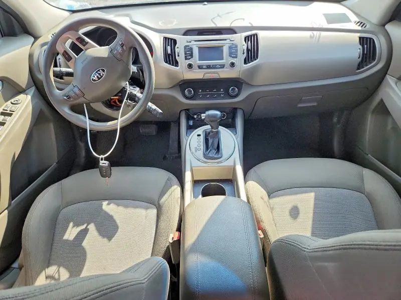 2016 KIA SPORTAGE LX  