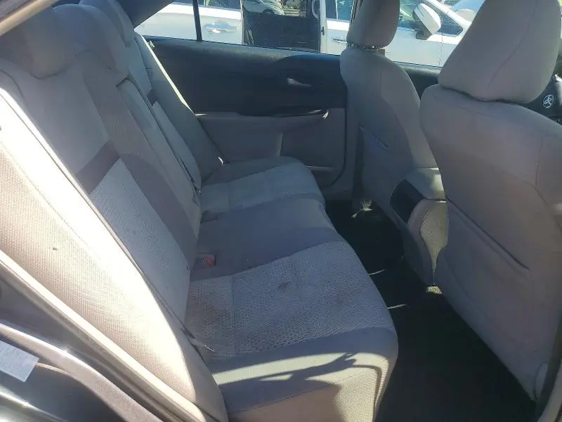 2014 TOYOTA CAMRY LE  