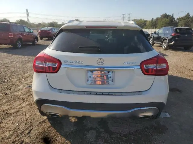 2018 MERCEDES-BENZ GLA 250 4MATIC  