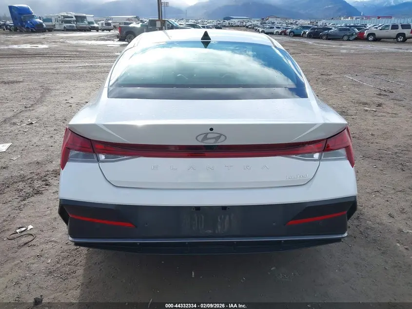 2024 HYUNDAI ELANTRA LIMITED