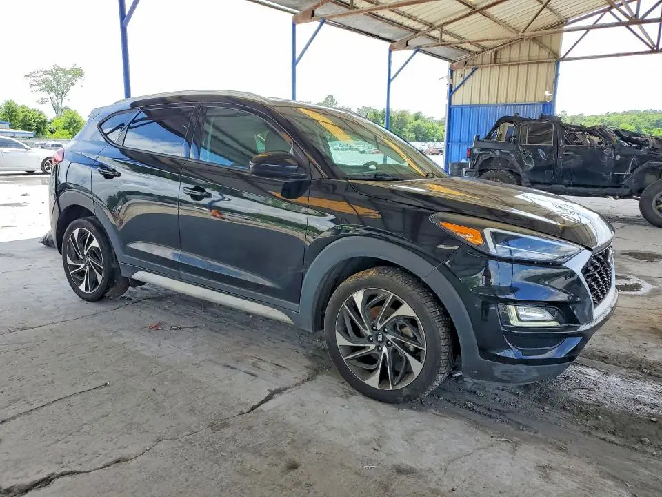 2020 HYUNDAI TUCSON SPORT  