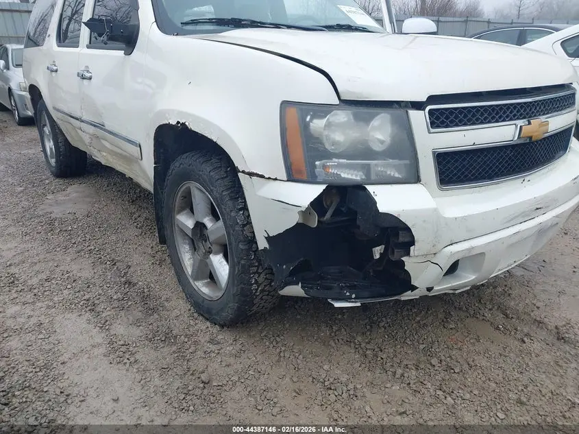 2011 CHEVROLET SUBURBAN 1500 LTZ