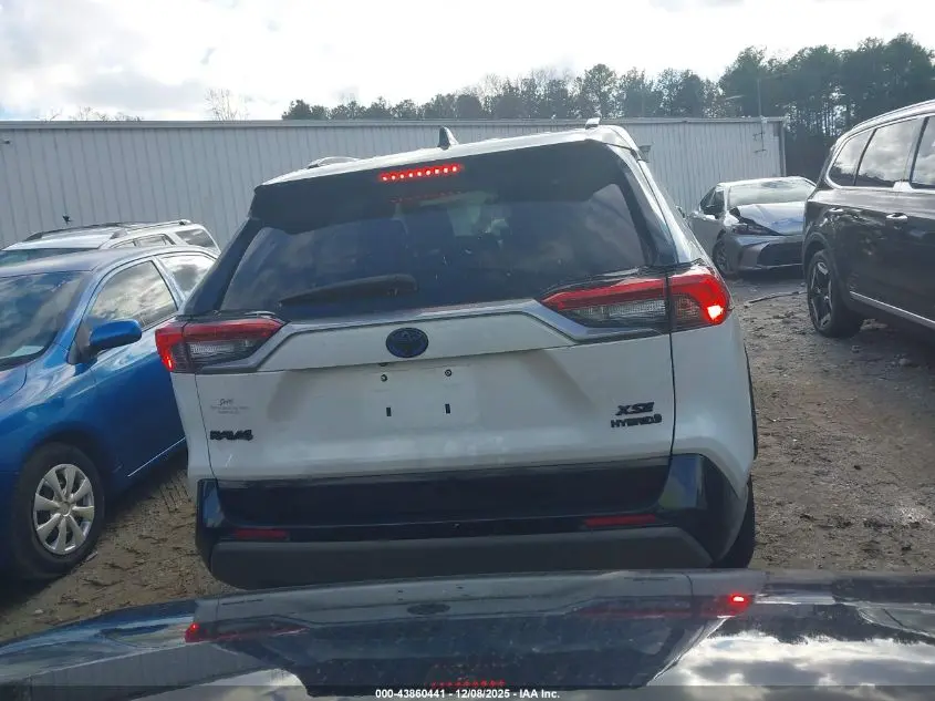 2020 TOYOTA RAV4 HYBRID XSE