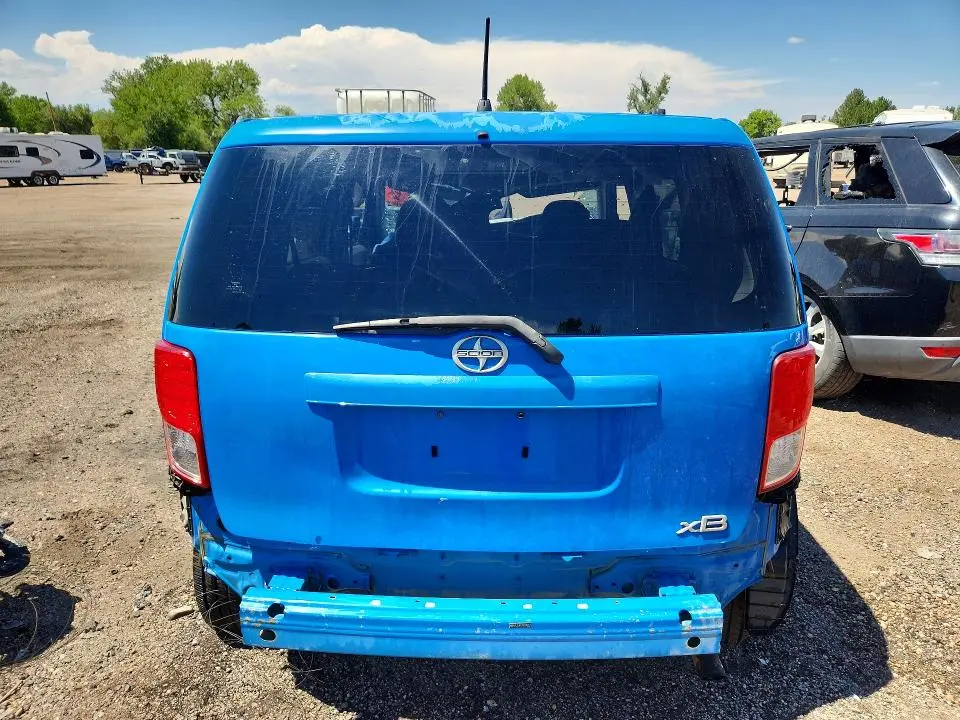 2011 TOYOTA SCION XB  