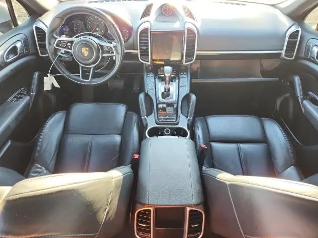 2016 PORSCHE CAYENNE   