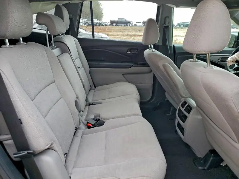 2020 HONDA PILOT LX  