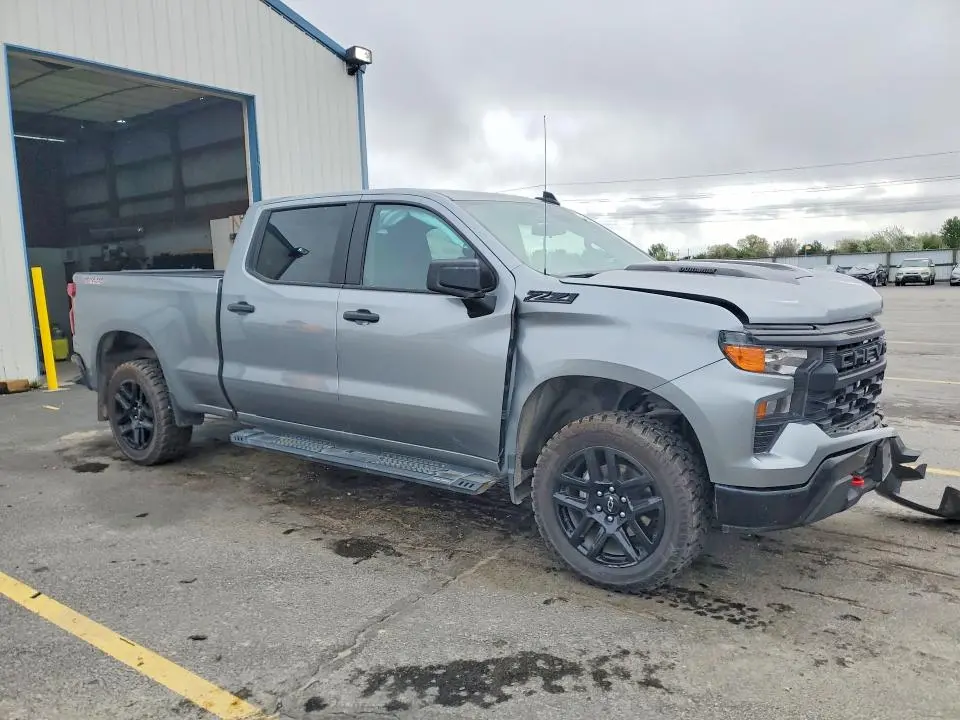 2025 CHEVROLET SILVERADO K1500 TRAIL BOSS CUSTOM  