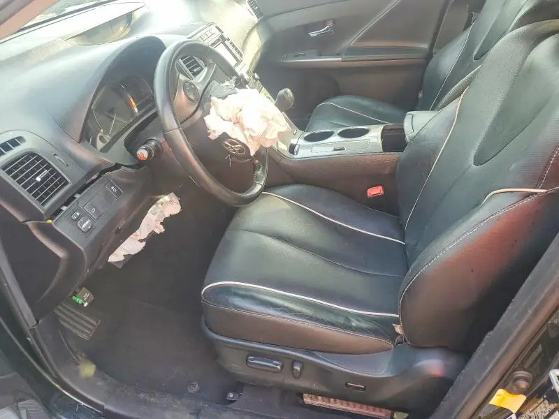 2013 TOYOTA VENZA XLE  