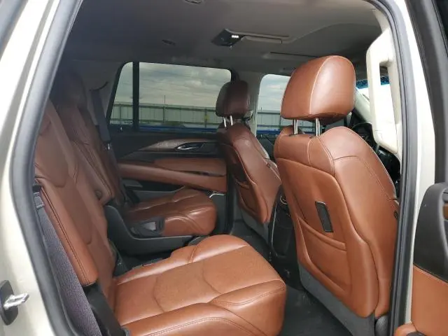 2017 CADILLAC ESCALADE PREMIUM LUXURY  