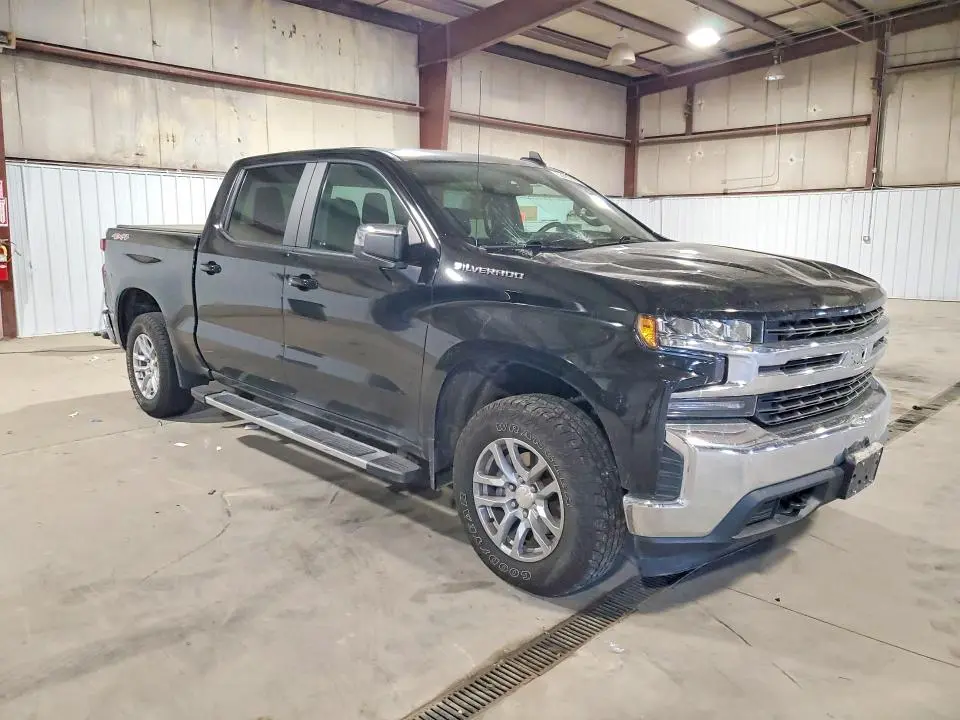 2020 CHEVROLET SILVERADO K1500 LT  