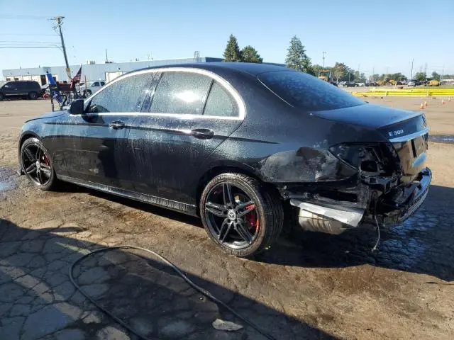 2017 MERCEDES-BENZ E 300  