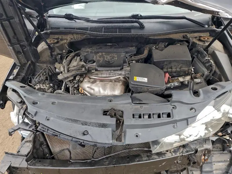 2016 TOYOTA CAMRY LE  