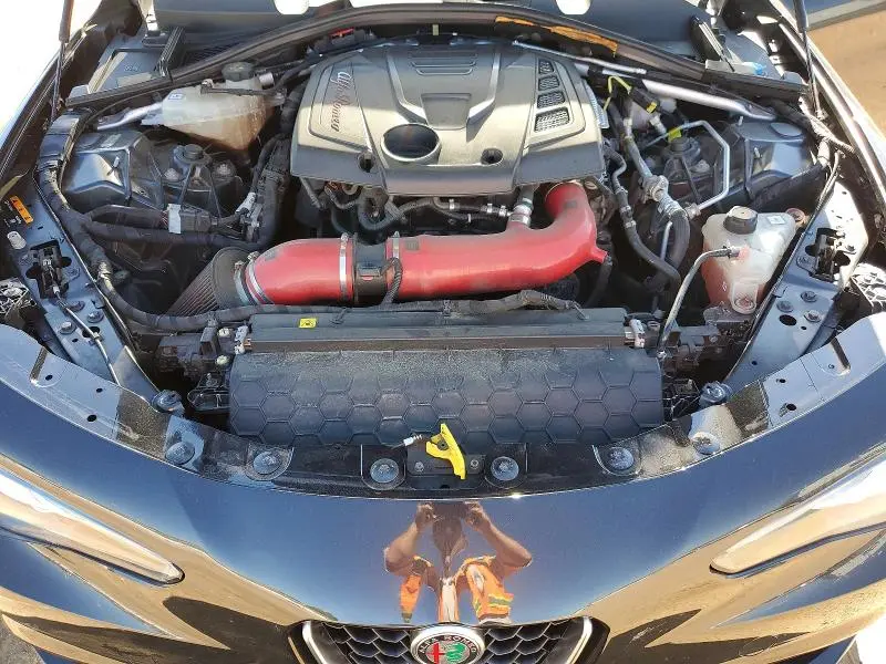 2017 ALFA ROMEO GIULIA Q4  
