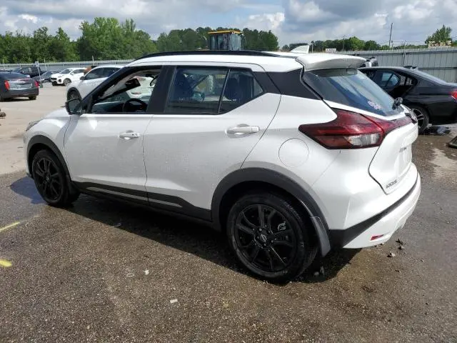 2023 NISSAN KICKS SR  